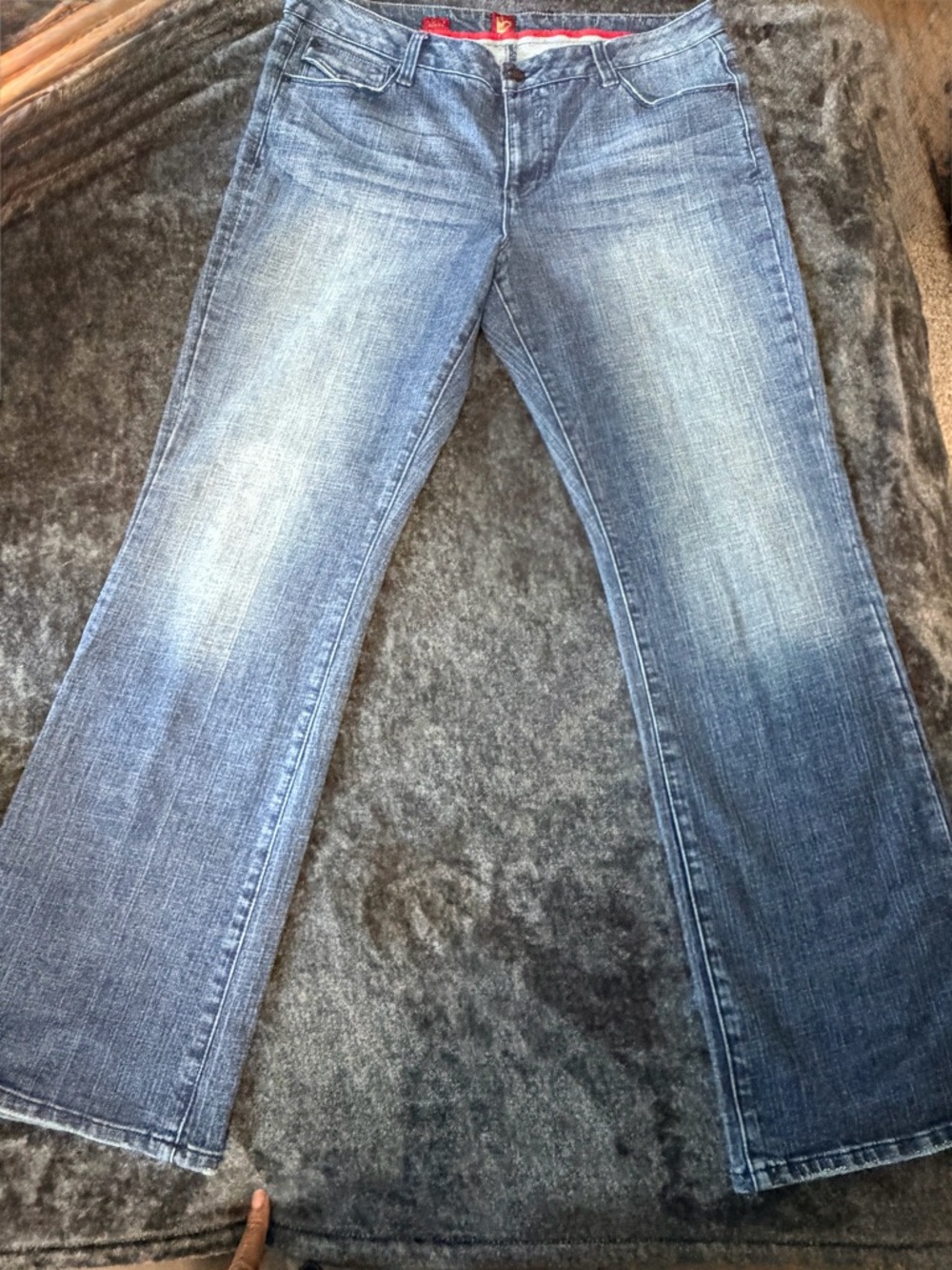 Sasson Jeans Women's Faded Medium Blue Bootcut Denim